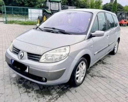 Сірий Рено Гранд Сценік, об'ємом двигуна 2 л та пробігом 230 тис. км за 2000 $, фото 4 на Automoto.ua