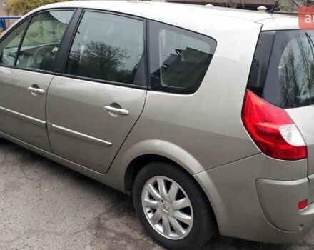 Сірий Рено Гранд Сценік, об'ємом двигуна 2 л та пробігом 240 тис. км за 6800 $, фото 8 на Automoto.ua