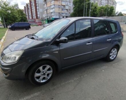 Рено Гранд Сценик 2007 в Николаеве на Automoto.ua Серый Рено Гранд Сценик, объемом двигателя 2 л и пробегом 297 тыс. км за 6300 $, фото 5 на Automoto.ua