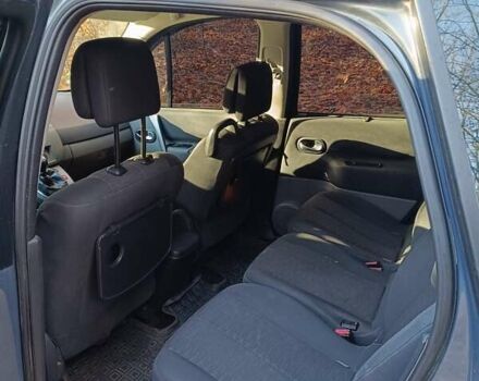 Серый Рено Гранд Сценик, объемом двигателя 1.6 л и пробегом 354 тыс. км за 4900 $, фото 1 на Automoto.ua