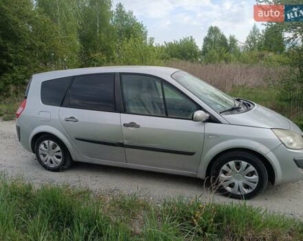 Сірий Рено Гранд Сценік, об'ємом двигуна 1.9 л та пробігом 260 тис. км за 2300 $, фото 3 на Automoto.ua