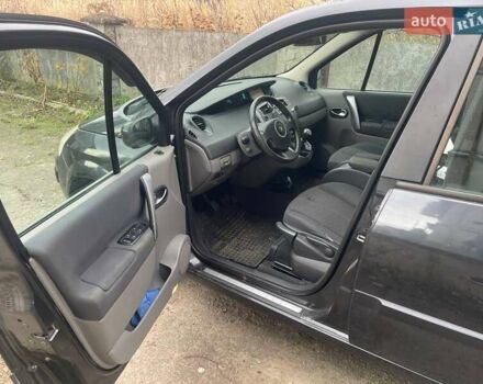 Сірий Рено Гранд Сценік, об'ємом двигуна 2 л та пробігом 208 тис. км за 5700 $, фото 30 на Automoto.ua