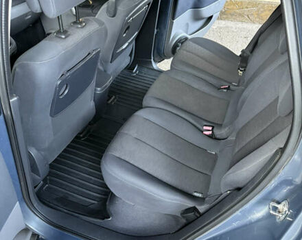 Рено Гранд Сценик 2007 в Славянске на Automoto.ua Серый Рено Гранд Сценик, объемом двигателя 1.6 л и пробегом 207 тыс. км за 5600 $, фото 9 на Automoto.ua