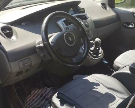 Сірий Рено Гранд Сценік, об'ємом двигуна 2 л та пробігом 214 тис. км за 5450 $, фото 8 на Automoto.ua