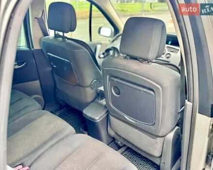 Серый Рено Гранд Сценик, объемом двигателя 1.9 л и пробегом 247 тыс. км за 6400 $, фото 52 на Automoto.ua