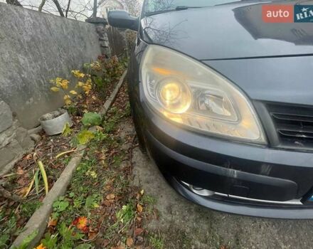 Сірий Рено Гранд Сценік, об'ємом двигуна 2 л та пробігом 208 тис. км за 5700 $, фото 21 на Automoto.ua