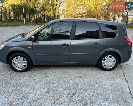 Серый Рено Гранд Сценик, объемом двигателя 1.5 л и пробегом 300 тыс. км за 3950 $, фото 10 на Automoto.ua