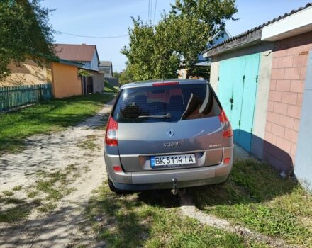 Сірий Рено Гранд Сценік, об'ємом двигуна 1.6 л та пробігом 135 тис. км за 5500 $, фото 14 на Automoto.ua