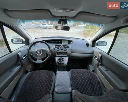 Серый Рено Гранд Сценик, объемом двигателя 1.46 л и пробегом 300 тыс. км за 4450 $, фото 49 на Automoto.ua