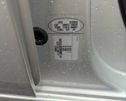 Серый Рено Гранд Сценик, объемом двигателя 2 л и пробегом 220 тыс. км за 5200 $, фото 17 на Automoto.ua