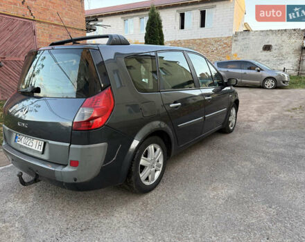 Серый Рено Гранд Сценик, объемом двигателя 1.46 л и пробегом 242 тыс. км за 5200 $, фото 21 на Automoto.ua