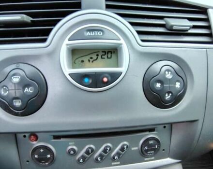 Рено Гранд Сценик 2008 в Каменское - Днепродзержинск на Automoto.ua Серый Рено Гранд Сценик, объемом двигателя 2 л и пробегом 243 тыс. км за 6500 $, фото 20 на Automoto.ua