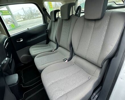 Серый Рено Гранд Сценик, объемом двигателя 1.6 л и пробегом 187 тыс. км за 5700 $, фото 12 на Automoto.ua