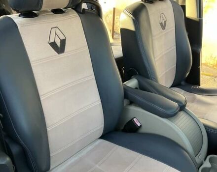 Серый Рено Гранд Сценик, объемом двигателя 1.46 л и пробегом 263 тыс. км за 6100 $, фото 13 на Automoto.ua