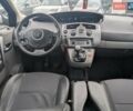 Серый Рено Гранд Сценик, объемом двигателя 2 л и пробегом 220 тыс. км за 5550 $, фото 37 на Automoto.ua