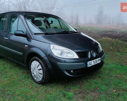 Серый Рено Гранд Сценик, объемом двигателя 1.46 л и пробегом 268 тыс. км за 5199 $, фото 6 на Automoto.ua