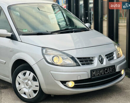 Серый Рено Гранд Сценик, объемом двигателя 1.6 л и пробегом 182 тыс. км за 6900 $, фото 10 на Automoto.ua