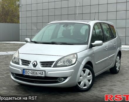 Серый Рено Гранд Сценик, объемом двигателя 1.6 л и пробегом 187 тыс. км за 5700 $, фото 1 на Automoto.ua