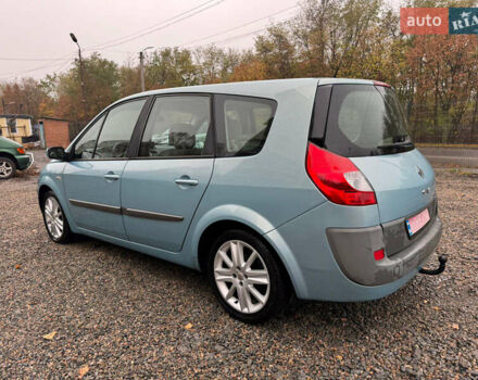 Серый Рено Гранд Сценик, объемом двигателя 1.6 л и пробегом 230 тыс. км за 5800 $, фото 22 на Automoto.ua