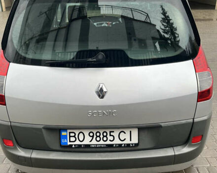 Серый Рено Гранд Сценик, объемом двигателя 1.5 л и пробегом 205 тыс. км за 6300 $, фото 12 на Automoto.ua