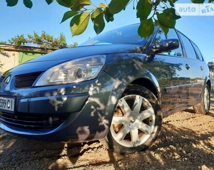 Серый Рено Гранд Сценик, объемом двигателя 1.5 л и пробегом 216 тыс. км за 6600 $, фото 5 на Automoto.ua