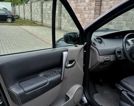 Сірий Рено Гранд Сценік, об'ємом двигуна 2 л та пробігом 232 тис. км за 5999 $, фото 20 на Automoto.ua