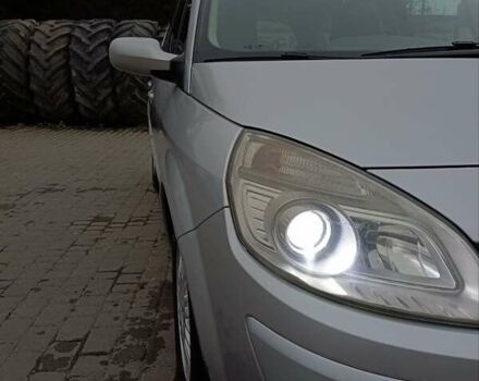 Серый Рено Гранд Сценик, объемом двигателя 1.5 л и пробегом 269 тыс. км за 5500 $, фото 1 на Automoto.ua