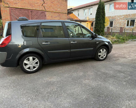 Серый Рено Гранд Сценик, объемом двигателя 1.46 л и пробегом 242 тыс. км за 5200 $, фото 18 на Automoto.ua