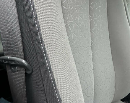 Серый Рено Гранд Сценик, объемом двигателя 1.6 л и пробегом 187 тыс. км за 5400 $, фото 48 на Automoto.ua