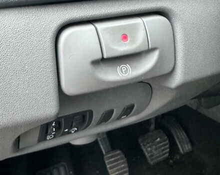 Серый Рено Гранд Сценик, объемом двигателя 1.6 л и пробегом 187 тыс. км за 5400 $, фото 34 на Automoto.ua