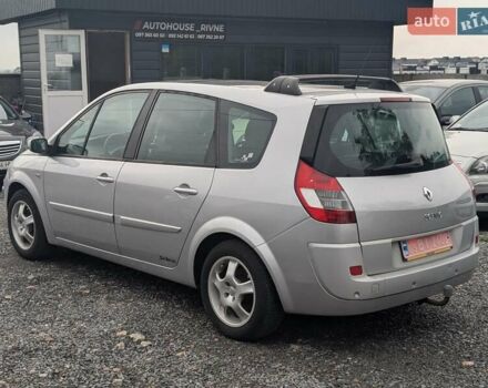 Рено Гранд Сценік 2008 у Рівному на Automoto.ua Сірий Рено Гранд Сценік, об'ємом двигуна 2 л та пробігом 220 тис. км за 5550 $, фото 20 на Automoto.ua