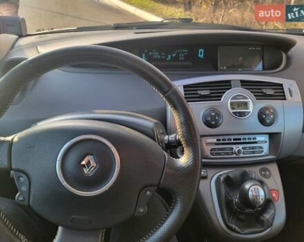 Сірий Рено Гранд Сценік, об'ємом двигуна 2 л та пробігом 195 тис. км за 5600 $, фото 6 на Automoto.ua