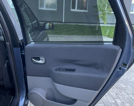 Сірий Рено Гранд Сценік, об'ємом двигуна 1.6 л та пробігом 198 тис. км за 5950 $, фото 25 на Automoto.ua