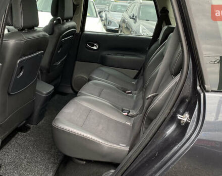 Серый Рено Гранд Сценик, объемом двигателя 2 л и пробегом 264 тыс. км за 5899 $, фото 40 на Automoto.ua