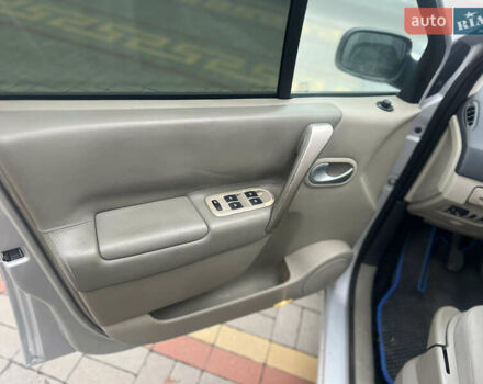 Сірий Рено Гранд Сценік, об'ємом двигуна 1.5 л та пробігом 170 тис. км за 4700 $, фото 19 на Automoto.ua