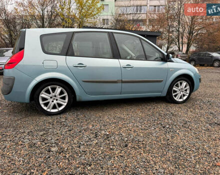 Серый Рено Гранд Сценик, объемом двигателя 1.6 л и пробегом 230 тыс. км за 5800 $, фото 14 на Automoto.ua