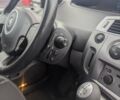 Серый Рено Гранд Сценик, объемом двигателя 2 л и пробегом 220 тыс. км за 5200 $, фото 33 на Automoto.ua