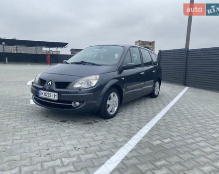 Серый Рено Гранд Сценик, объемом двигателя 1.46 л и пробегом 242 тыс. км за 5200 $, фото 1 на Automoto.ua