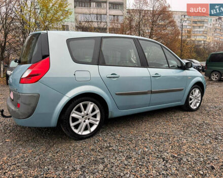 Серый Рено Гранд Сценик, объемом двигателя 1.6 л и пробегом 230 тыс. км за 5800 $, фото 12 на Automoto.ua