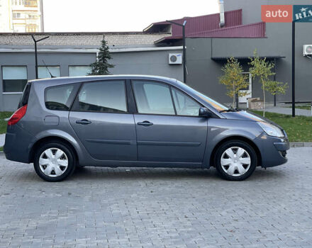 Серый Рено Гранд Сценик, объемом двигателя 1.6 л и пробегом 198 тыс. км за 5950 $, фото 9 на Automoto.ua