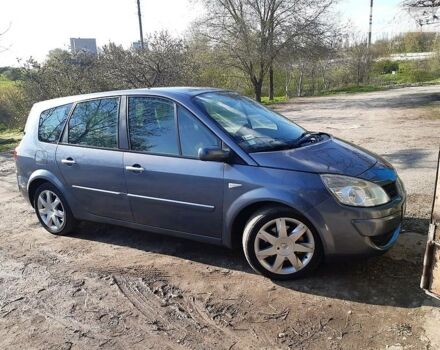 Серый Рено Гранд Сценик, объемом двигателя 1.5 л и пробегом 216 тыс. км за 6600 $, фото 8 на Automoto.ua