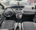 Рено Гранд Сценік 2008 у Рівному на Automoto.ua Сірий Рено Гранд Сценік, об'ємом двигуна 2 л та пробігом 220 тис. км за 5550 $, фото 35 на Automoto.ua