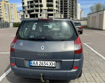 Серый Рено Гранд Сценик, объемом двигателя 1.9 л и пробегом 380 тыс. км за 4800 $, фото 3 на Automoto.ua