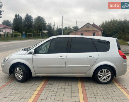 Сірий Рено Гранд Сценік, об'ємом двигуна 1.5 л та пробігом 170 тис. км за 4700 $, фото 10 на Automoto.ua