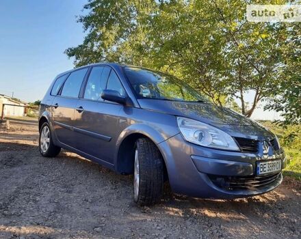 Серый Рено Гранд Сценик, объемом двигателя 1.5 л и пробегом 216 тыс. км за 6600 $, фото 95 на Automoto.ua