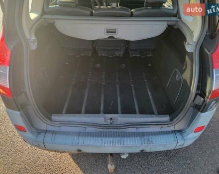 Сірий Рено Гранд Сценік, об'ємом двигуна 2 л та пробігом 195 тис. км за 5600 $, фото 51 на Automoto.ua