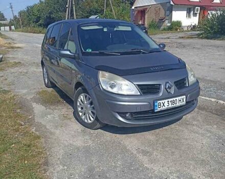 Серый Рено Гранд Сценик, объемом двигателя 1.6 л и пробегом 280 тыс. км за 5799 $, фото 32 на Automoto.ua