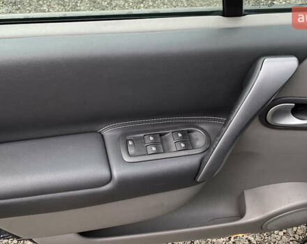 Серый Рено Гранд Сценик, объемом двигателя 2 л и пробегом 264 тыс. км за 5899 $, фото 41 на Automoto.ua