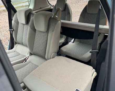 Серый Рено Гранд Сценик, объемом двигателя 1.6 л и пробегом 230 тыс. км за 5800 $, фото 45 на Automoto.ua