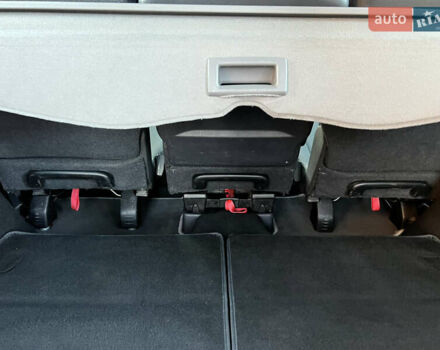 Серый Рено Гранд Сценик, объемом двигателя 2 л и пробегом 235 тыс. км за 4600 $, фото 38 на Automoto.ua